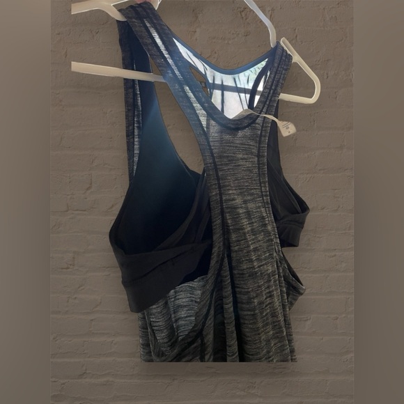 LULULEMON Size 8 Glide And Stride Tank A/B Bra Top Black HBLK Mesh Run Yoga - Picture 6 of 10